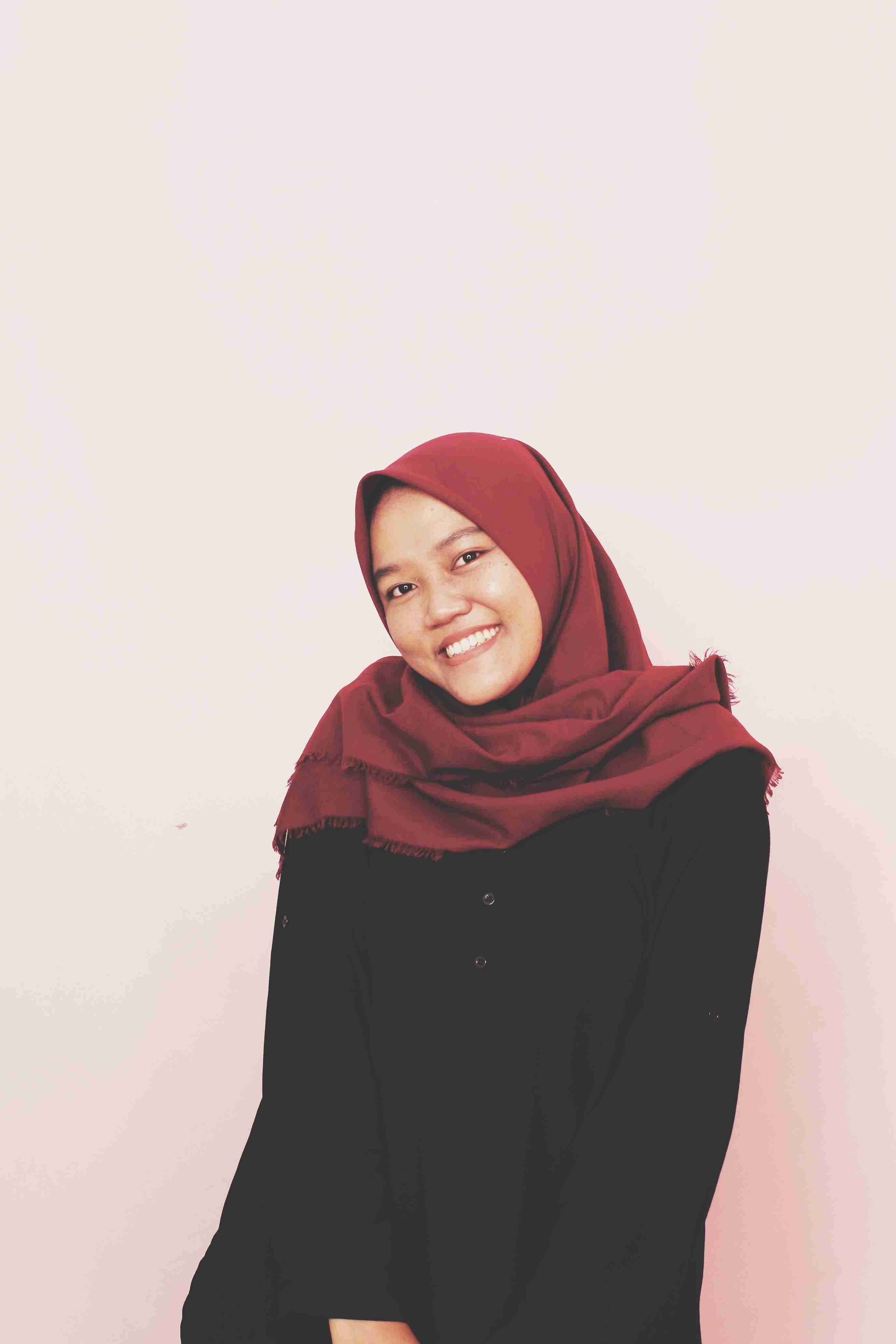 Anisa Dwi Kusherawati, S.Pd