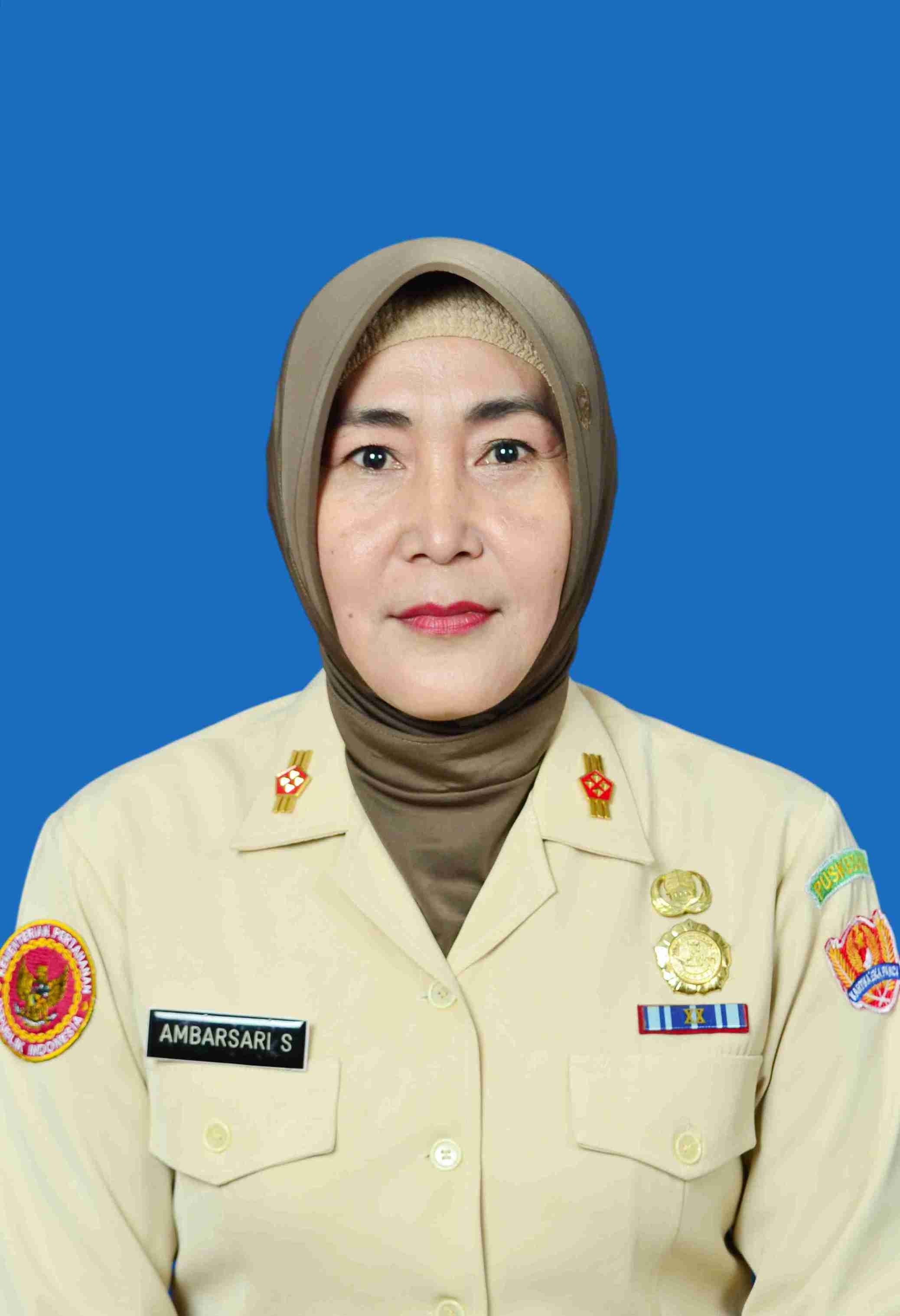 Ambarsari Sulistyani, S.Km